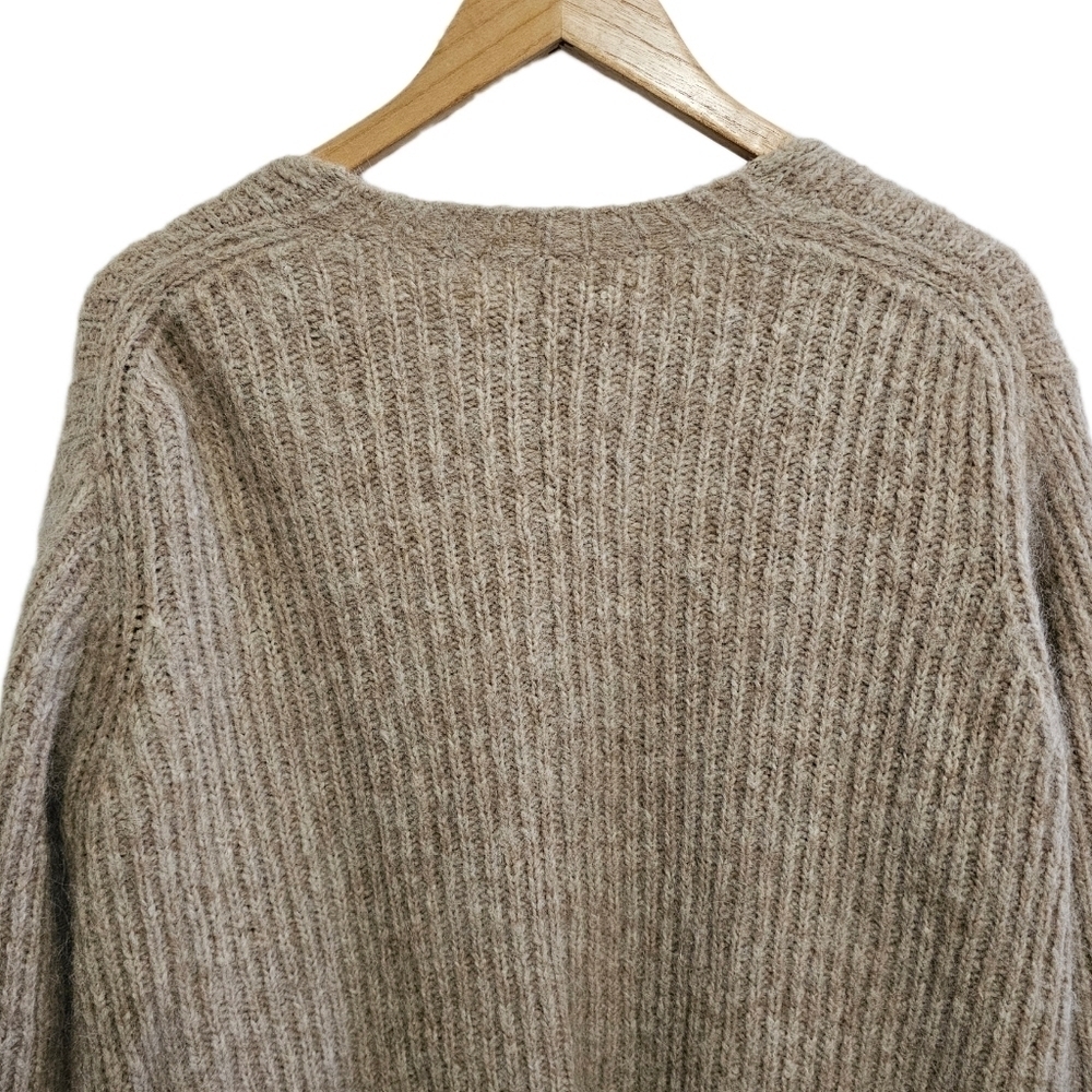 Club Monaco knit sweater open cardigan cream italian yarn size small - Picture 10 of 12